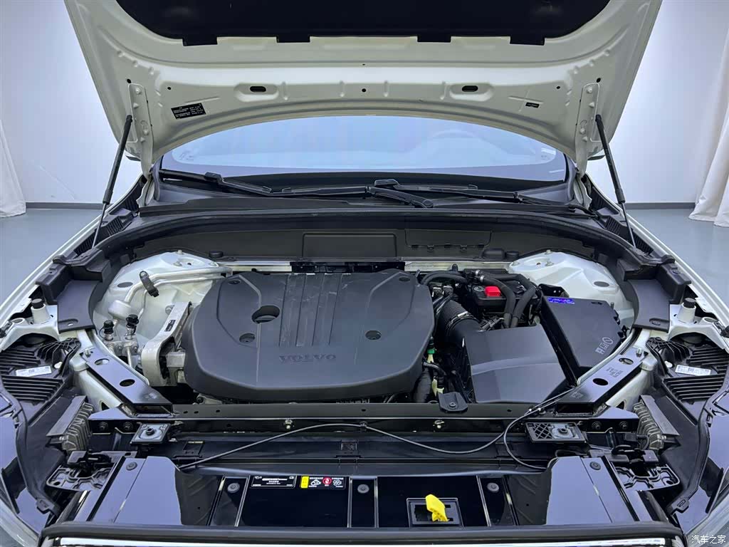 Volvo XC60, 2022 22