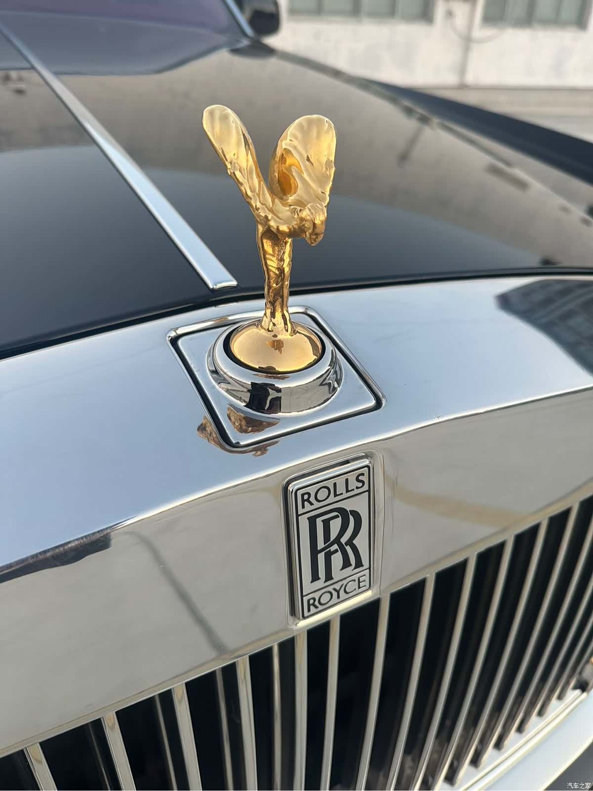 Rolls-Royce Phantom, 2015 4