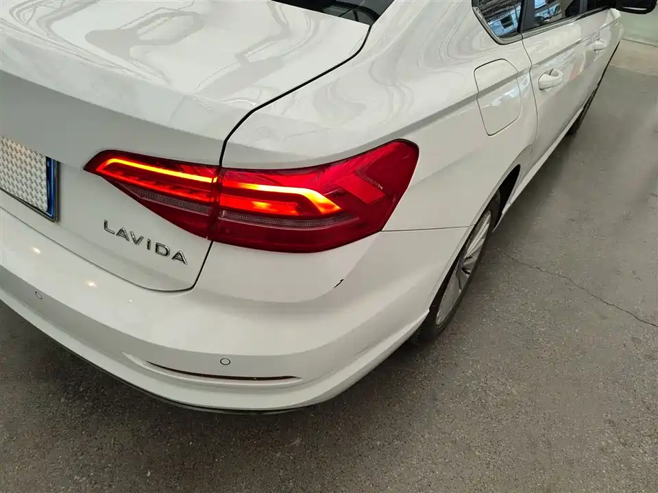 Volkswagen Lavida