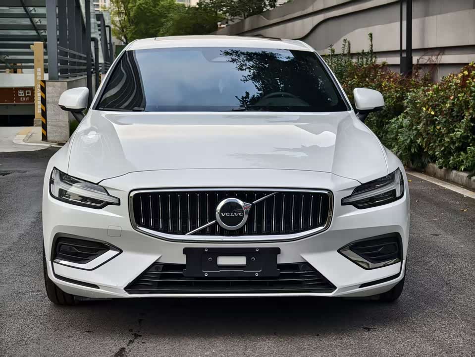 Volvo S60