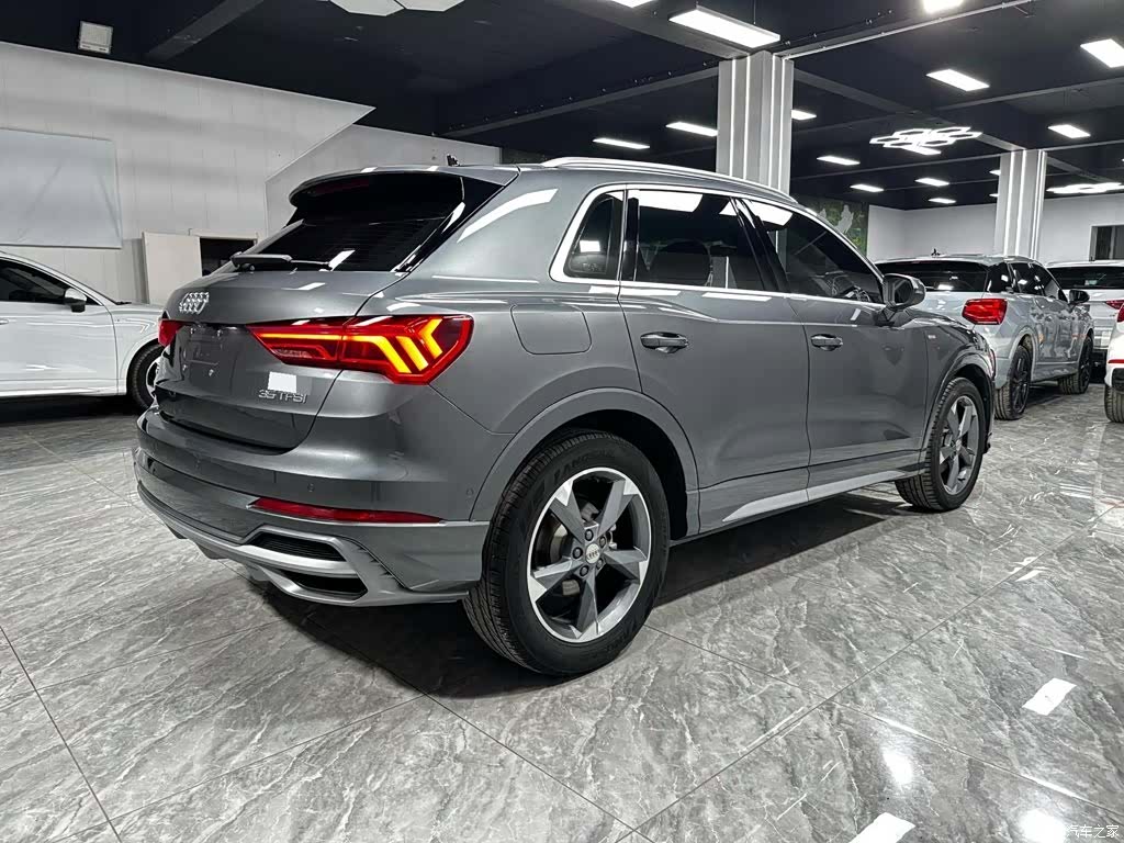 Audi Q3, 2022 9