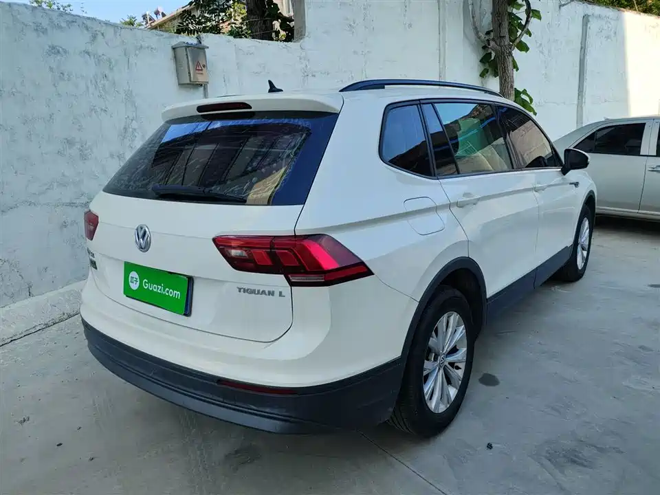 Volkswagen Tiguan L Volkswagen Tiguan L
