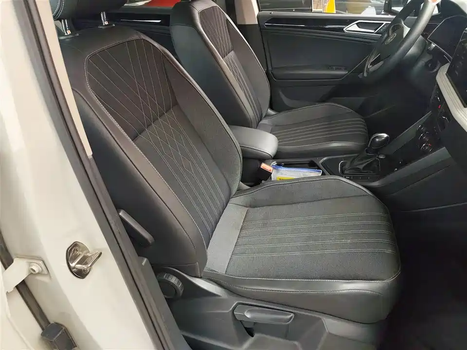 Volkswagen Tiguan L Volkswagen Tiguan L