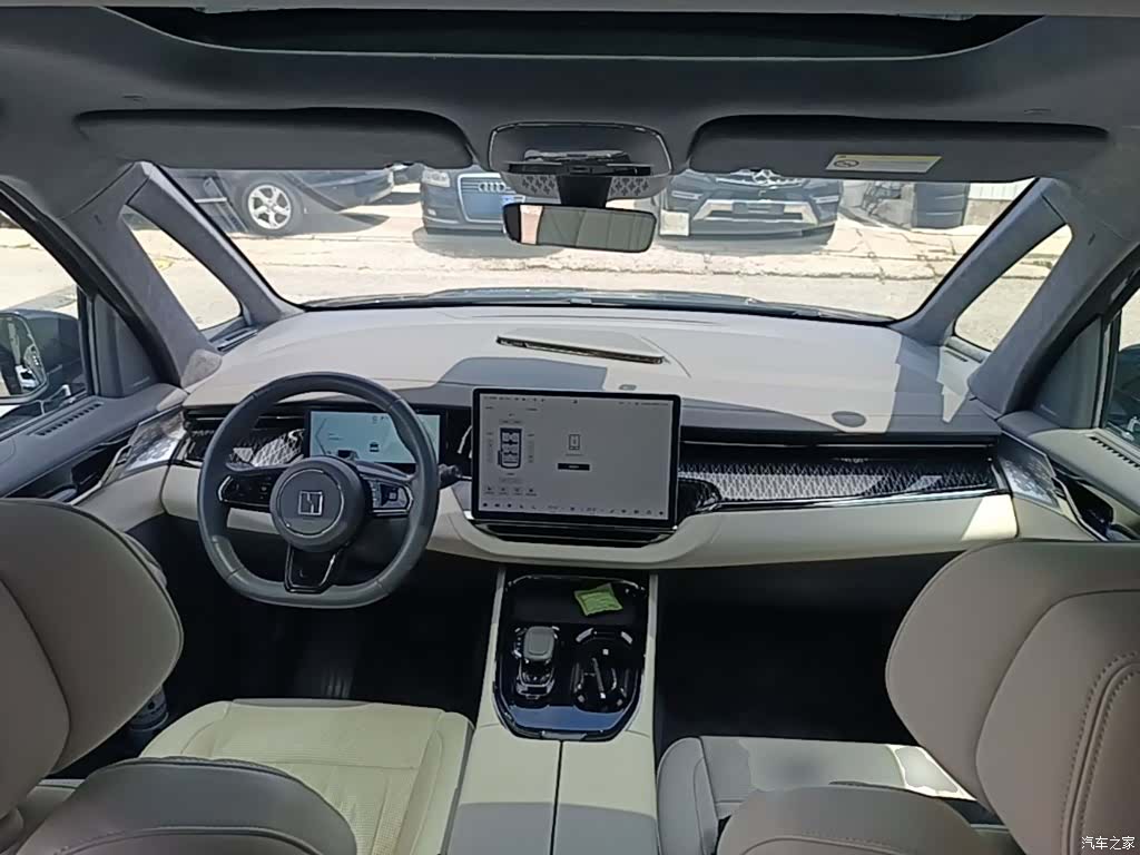 Zeekr 009, 2023 6