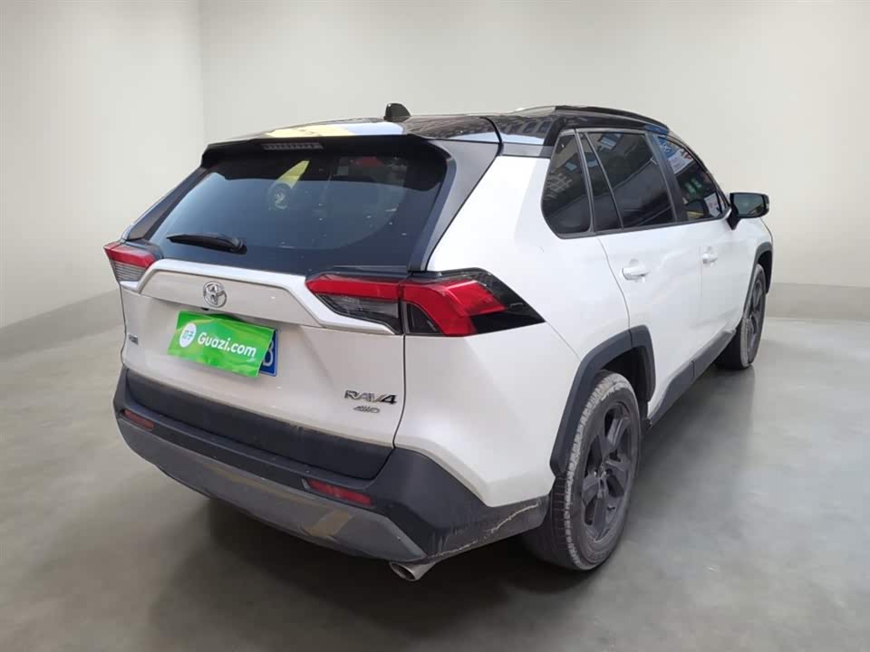Toyota RAV4 Rongfang
