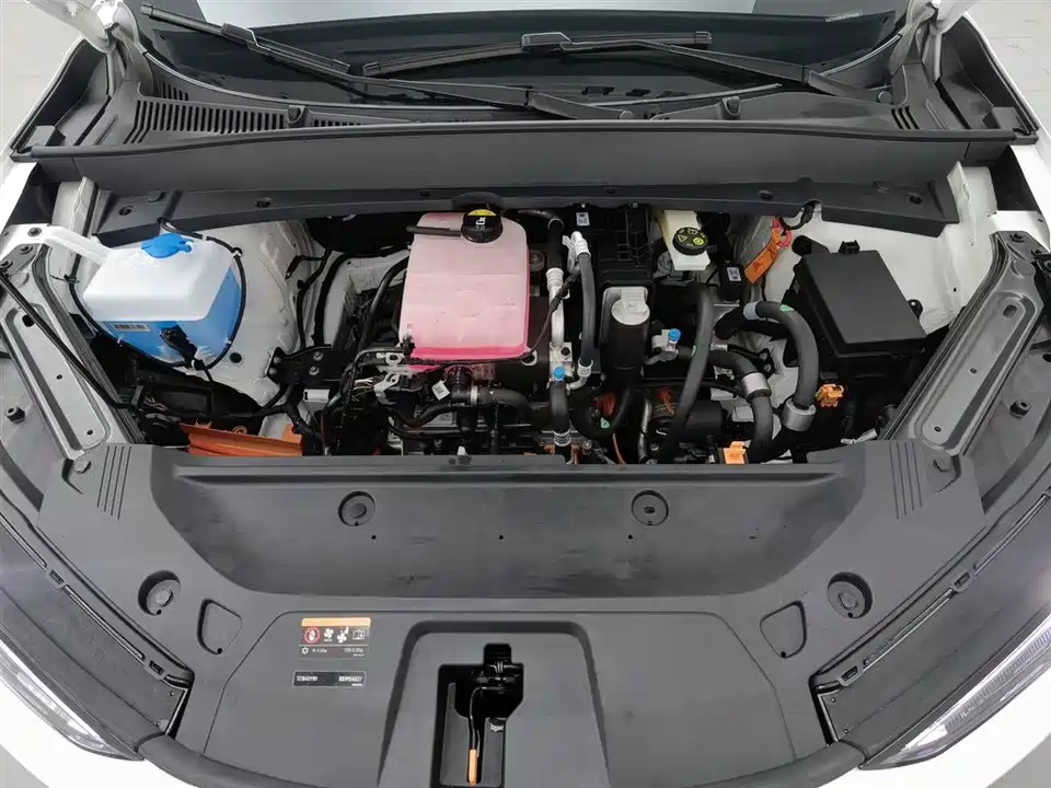 Geely Galaxy Galaxy E5