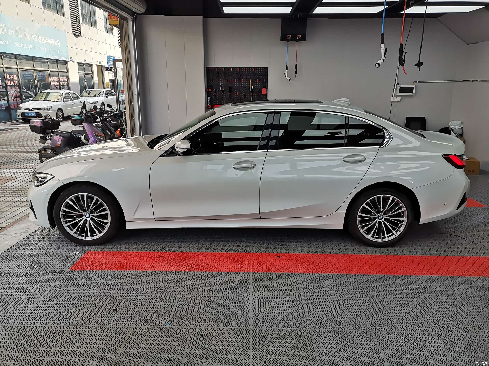 BMW 3 Series, 2019 7