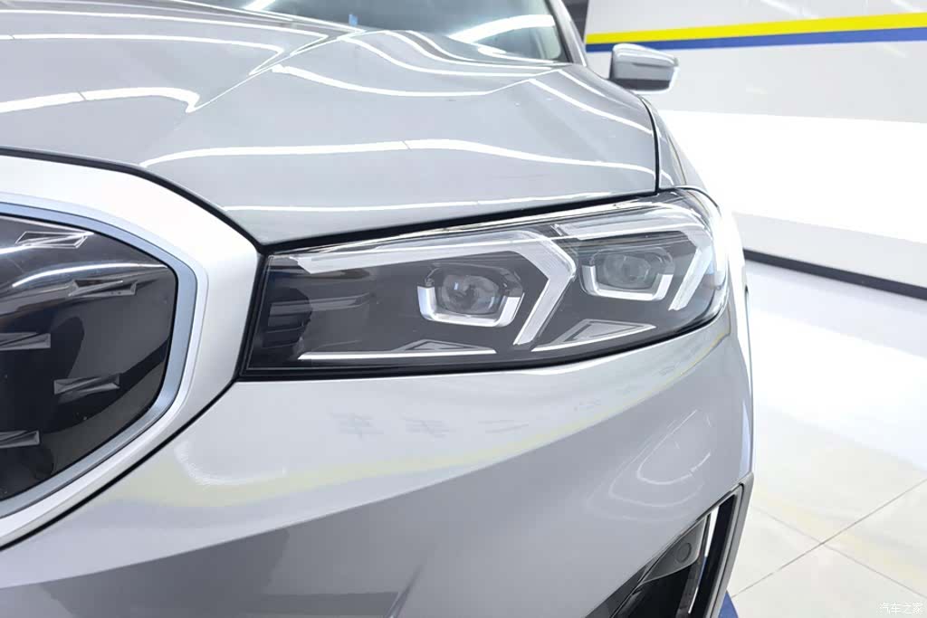 BMW i3, 2022 все фото