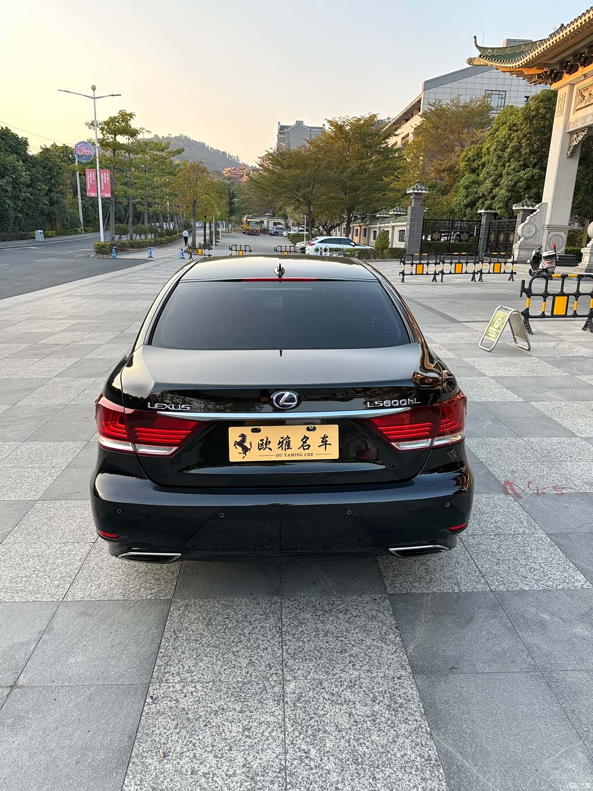 Lexus LS, 2014 6