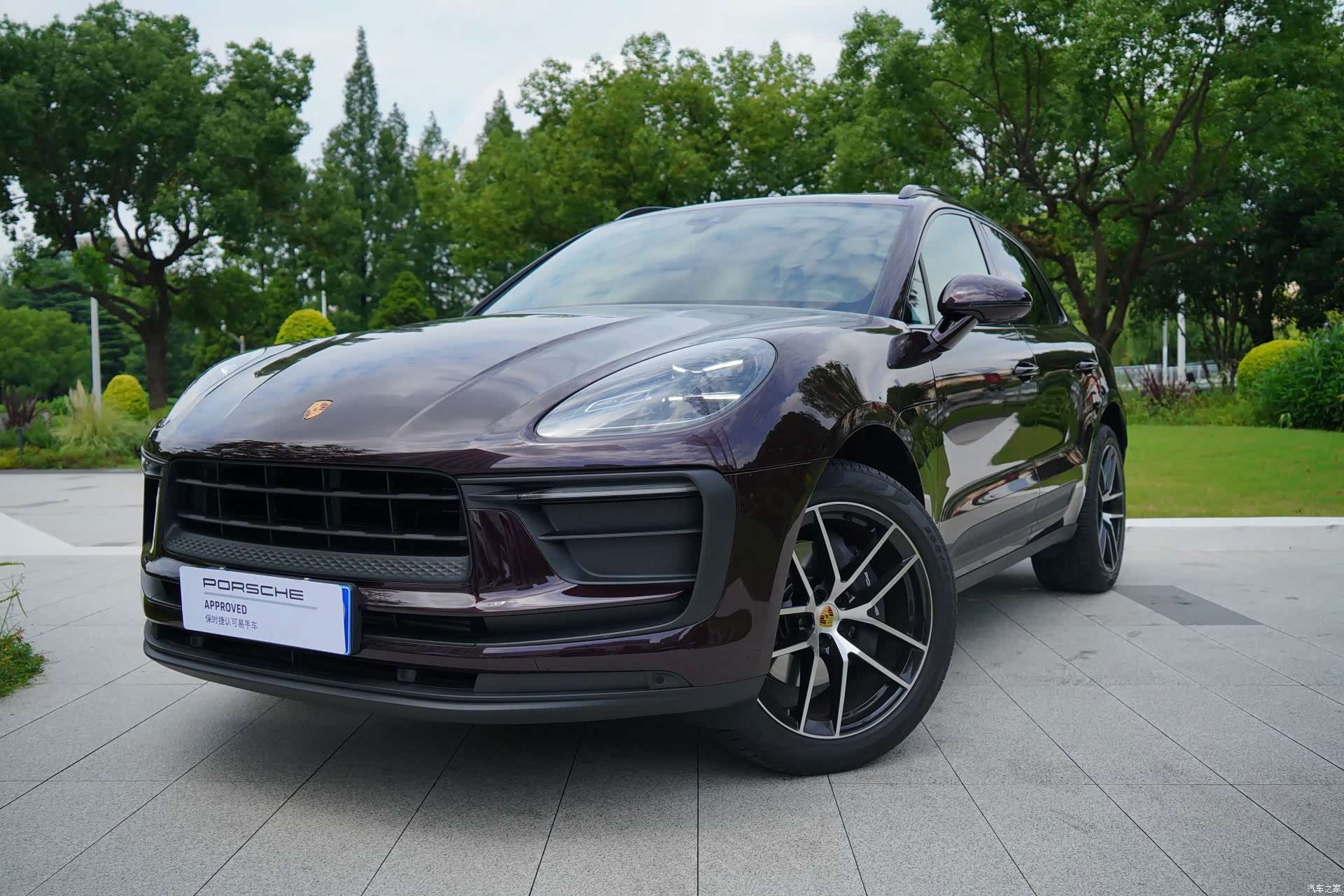 Porsche Macan, 2026 1