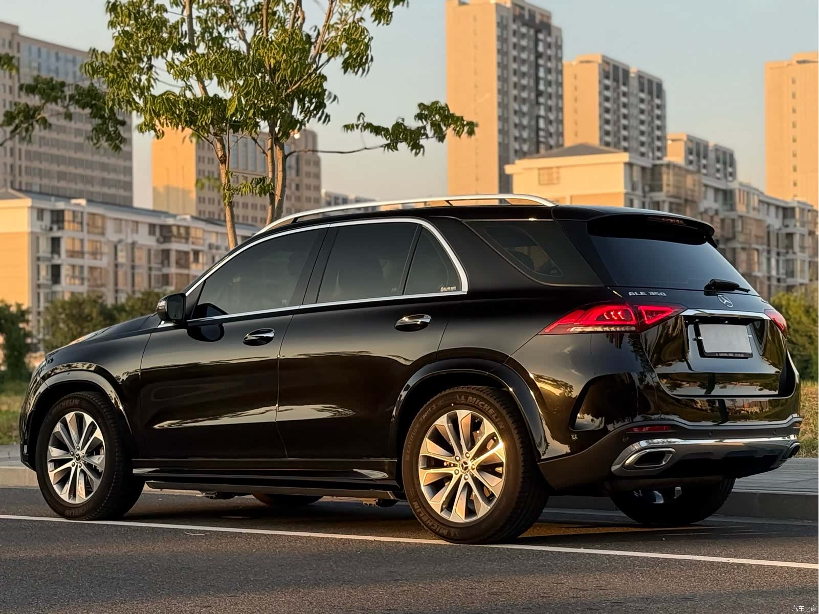 Mercedes-Benz GLE, 2023 16