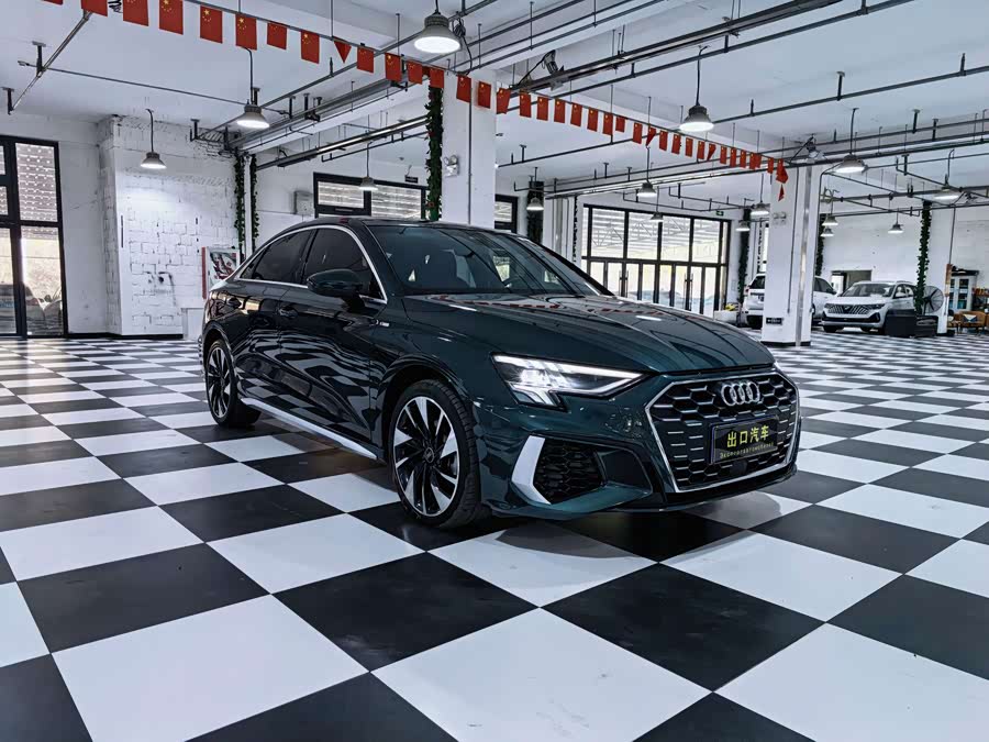 Audi A3 2023, фото 3
