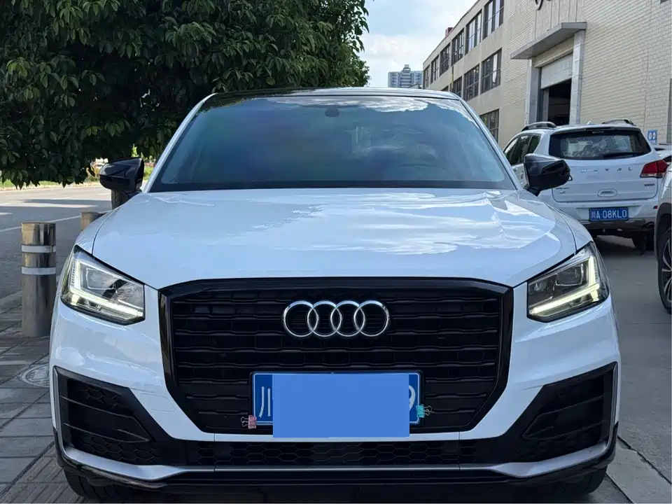Audi Q2L Audi Q2L