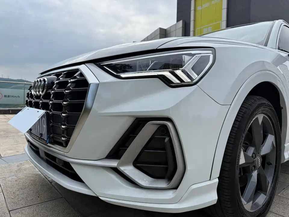 Audi Q3 Audi Q3