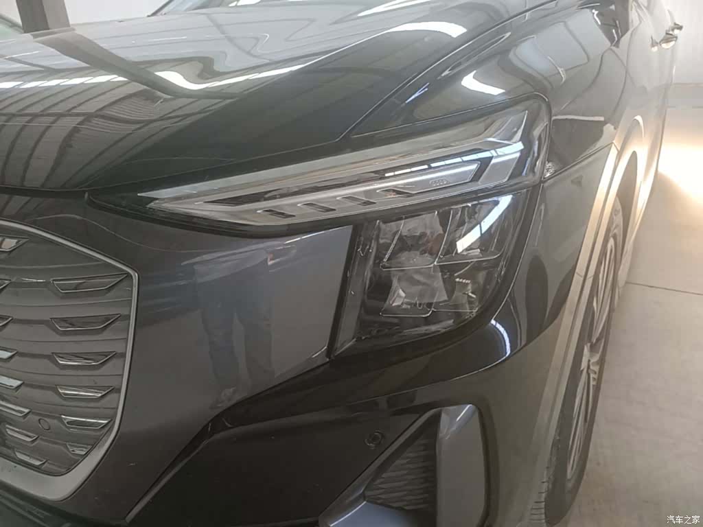 Audi Q5 e-tron, 2024 24