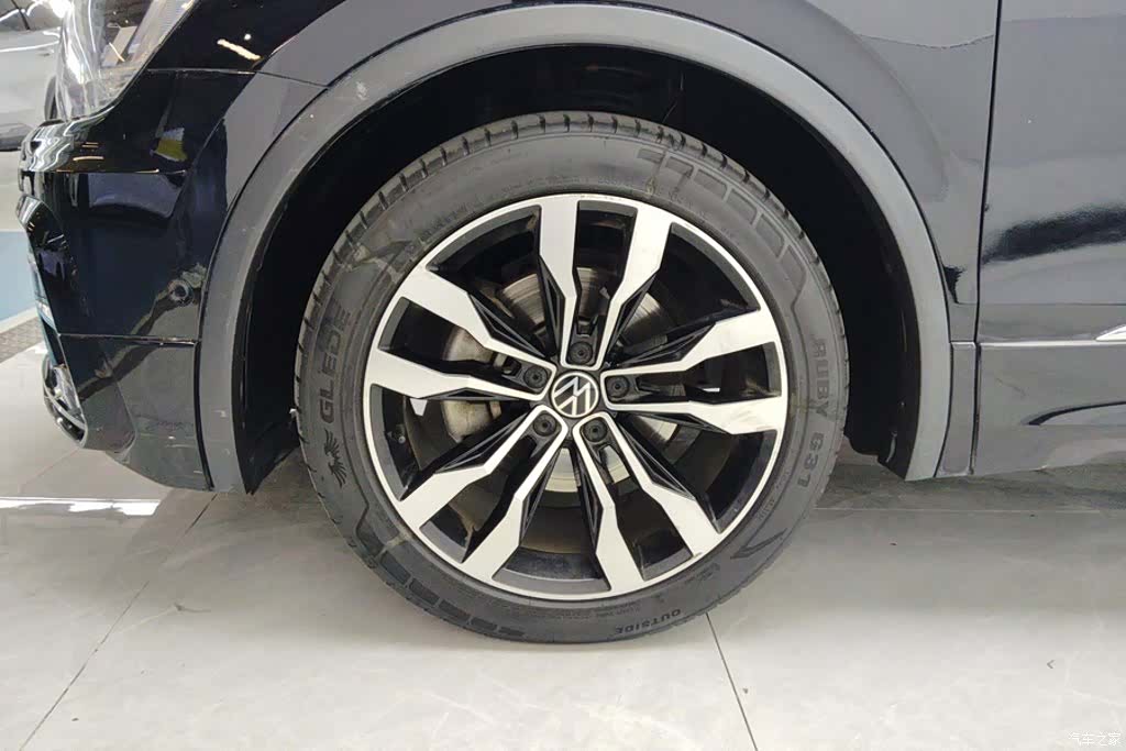Volkswagen Tiguan L, 2021 6