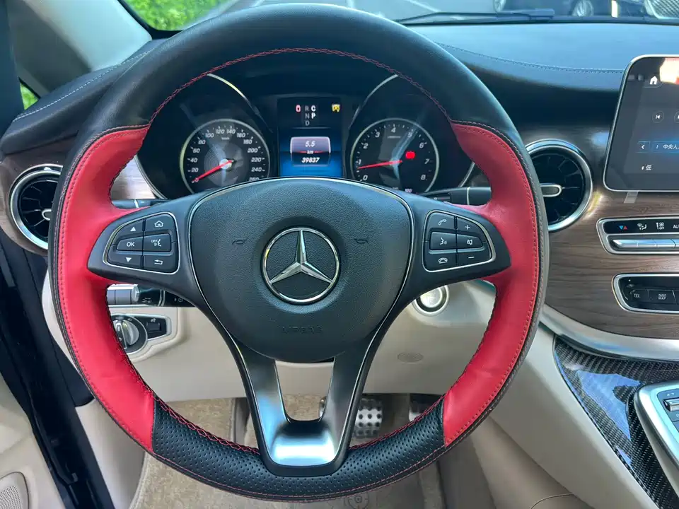 Mercedes-Benz V-class Mercedes-Benz V-class