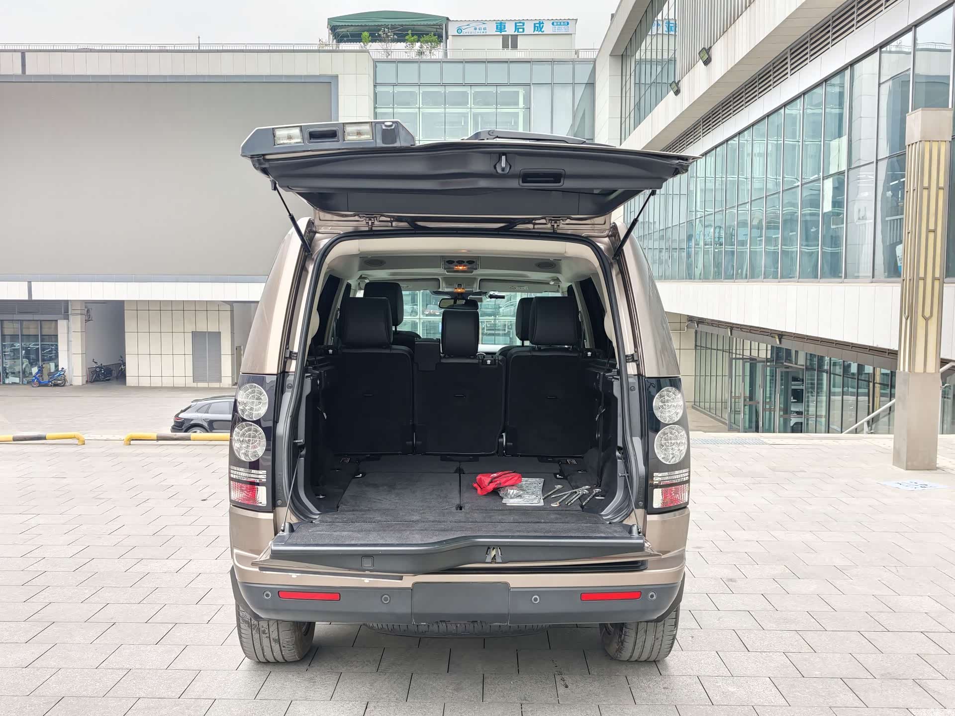 Land Rover Discovery, 2015 19
