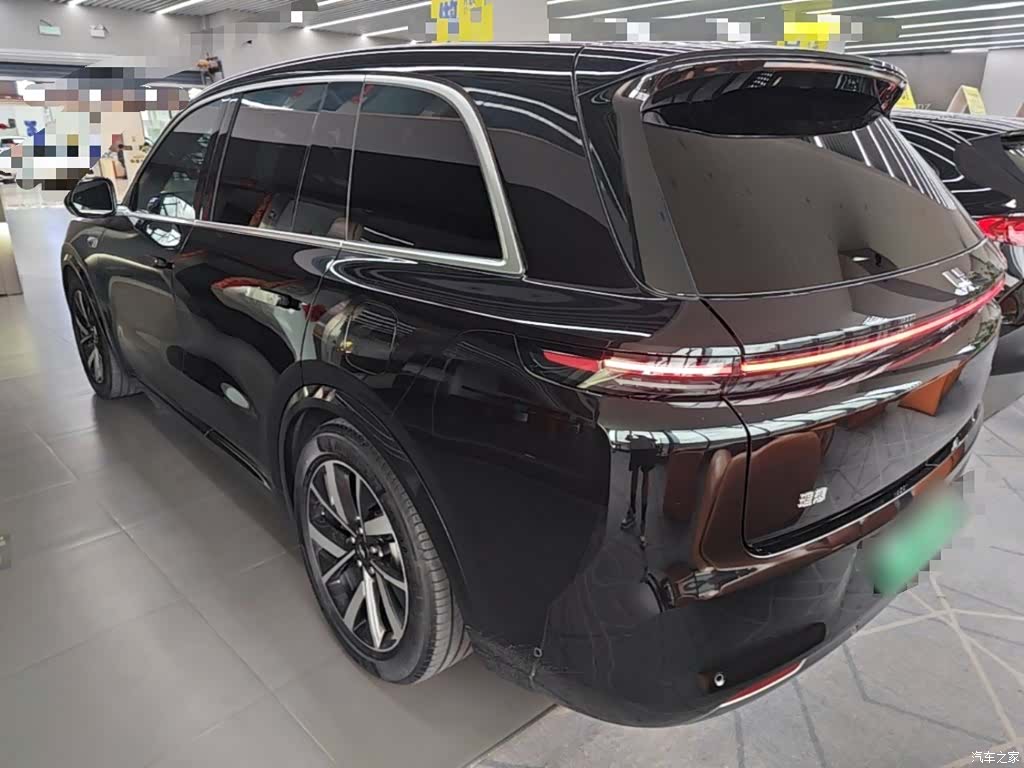 Li Auto L8, 2023 все фото