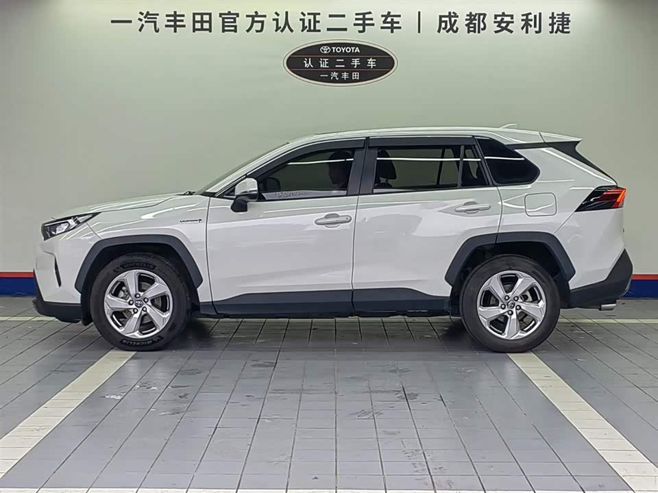 Toyota RAV4 Rongfang