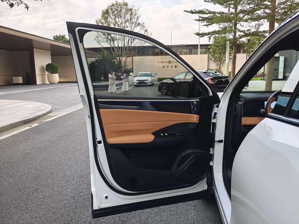 Geely Galaxy Galaxy L7