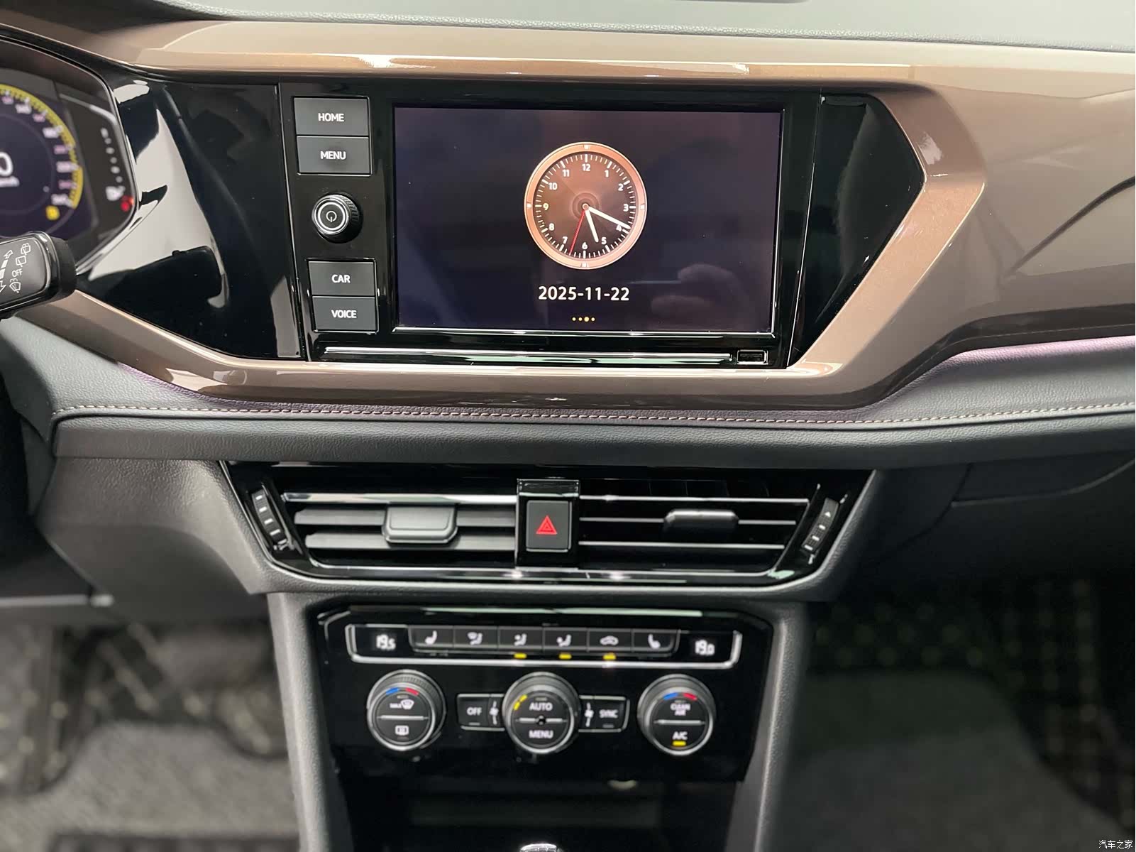 Volkswagen Tharu, 2020 28