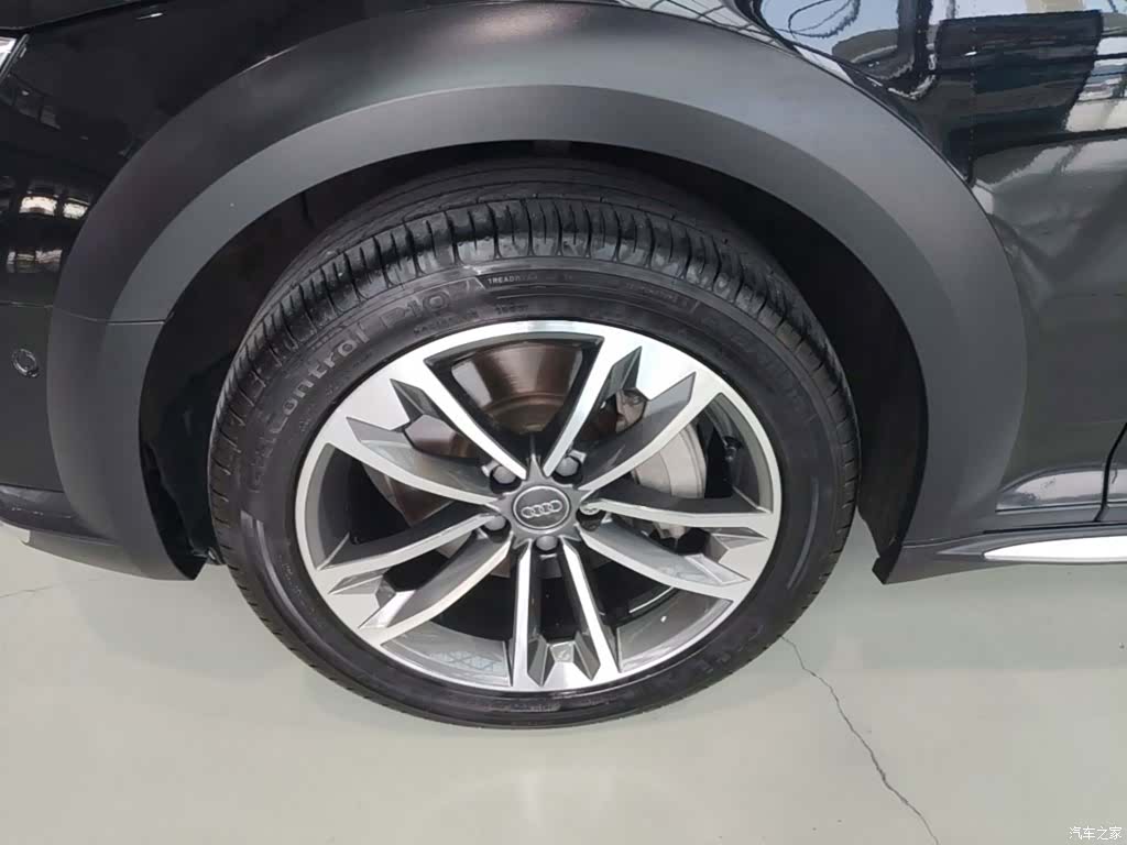 Audi A4, 2018 23
