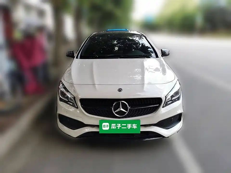 Mercedes-Benz CLA