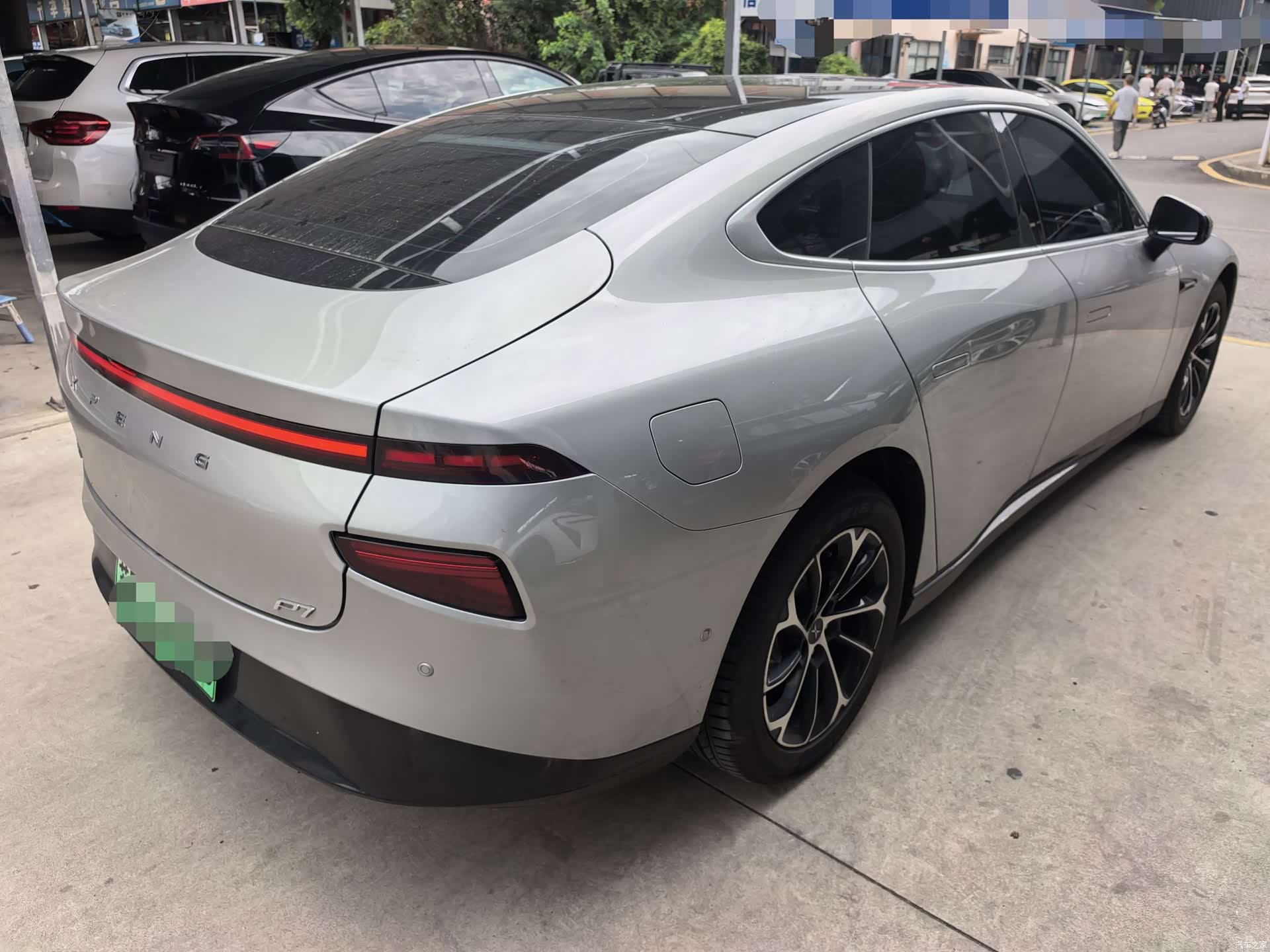 Xpeng P7, 2022 15