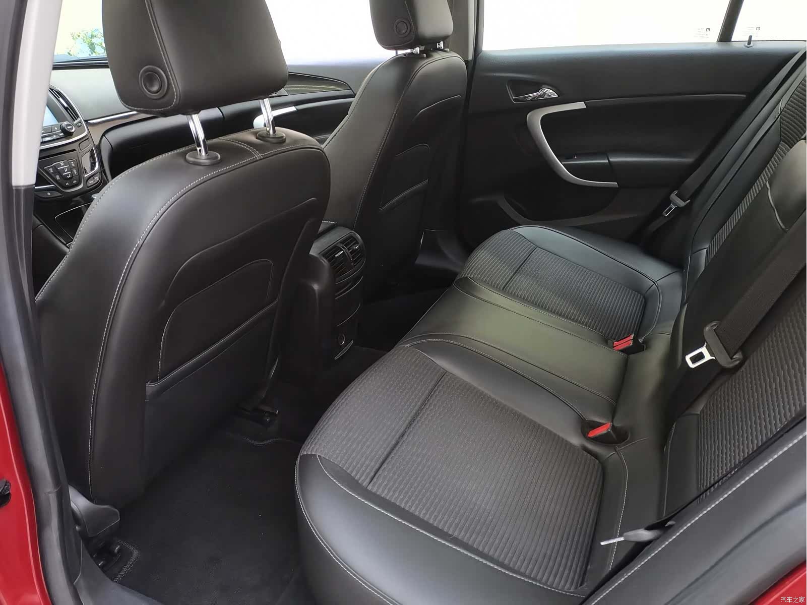 Buick Regal, 2015 все фото