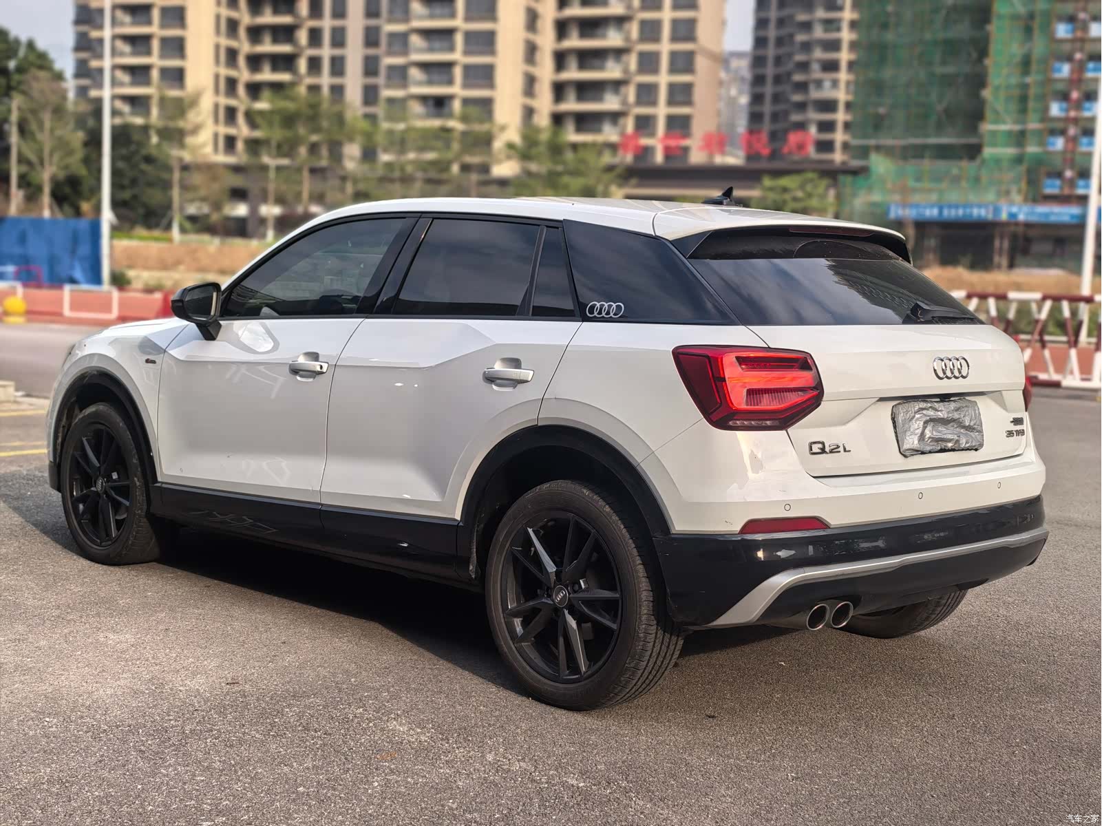Audi Q2L, 2021 6
