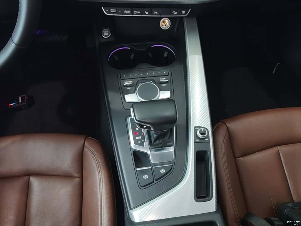 Audi A4, 2018 14