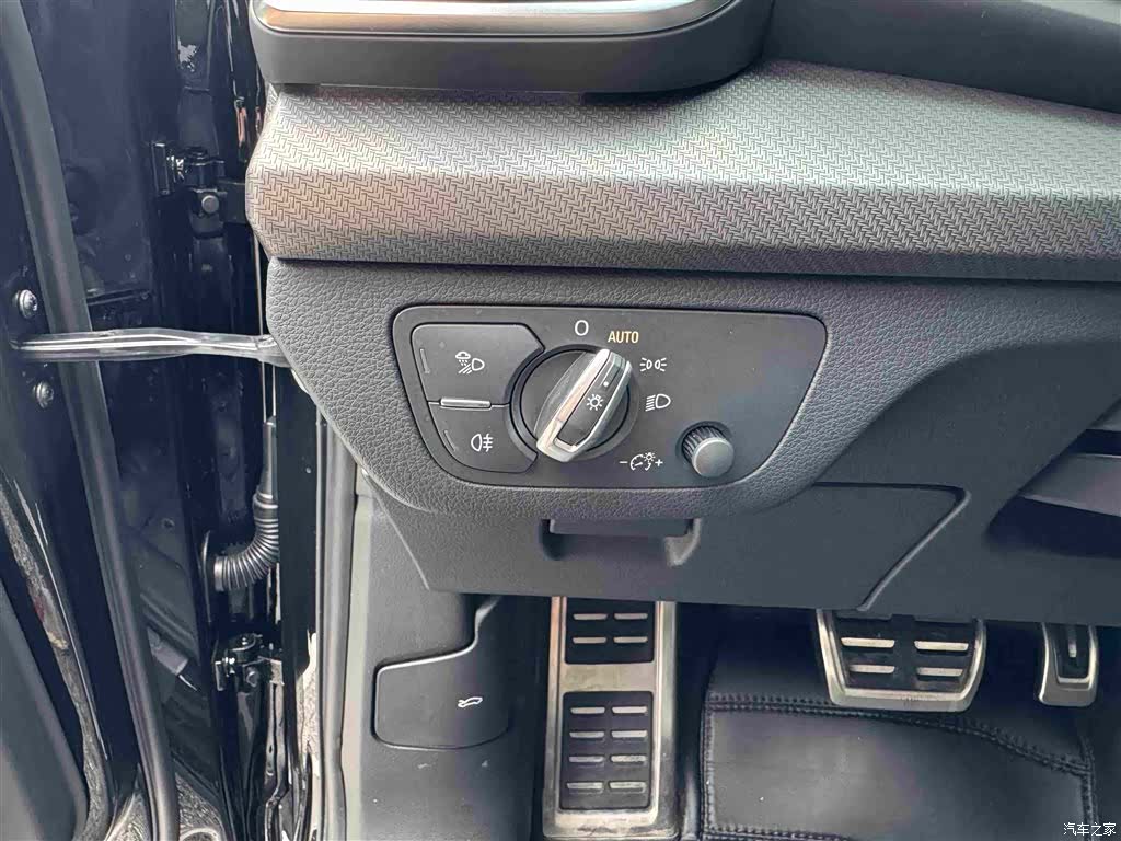 Audi Q5L, 2023 26