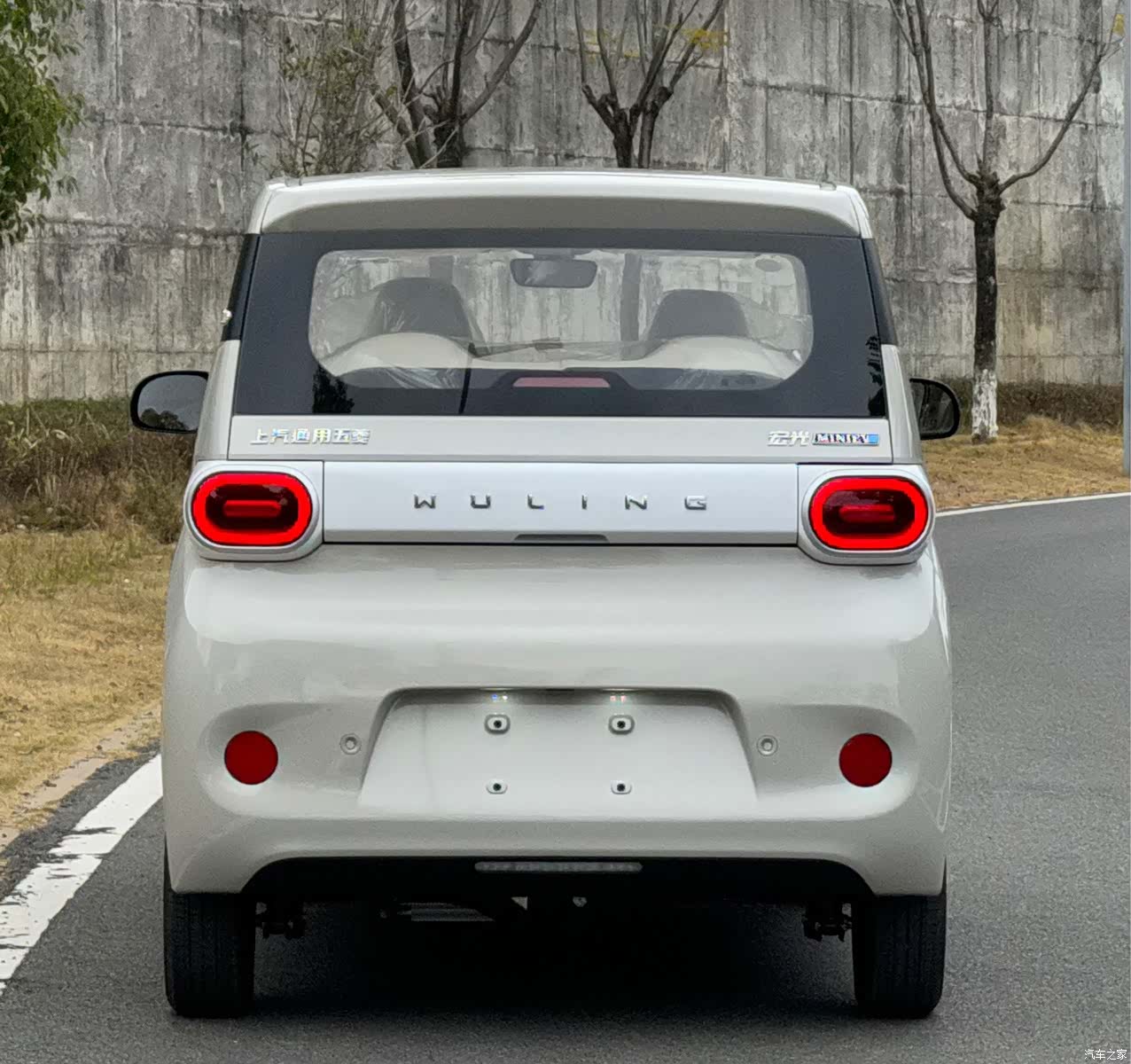 Wuling MINIEV, 2026 10