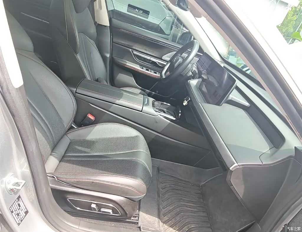 Xpeng P7, 2021 6