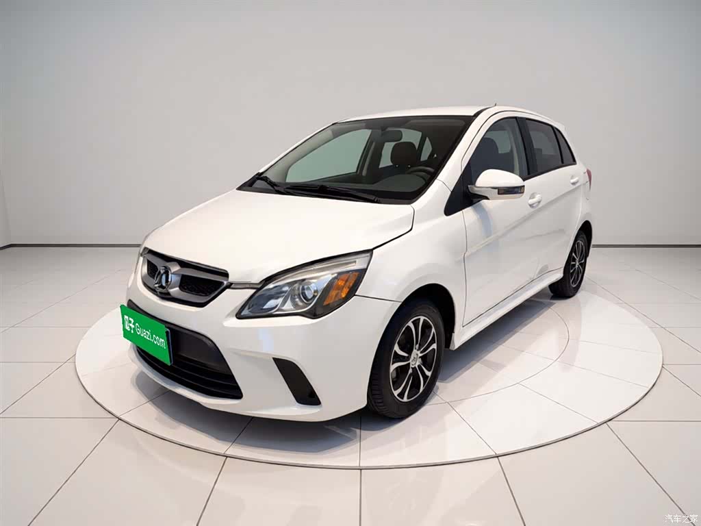 BAIC D20, 2015 1