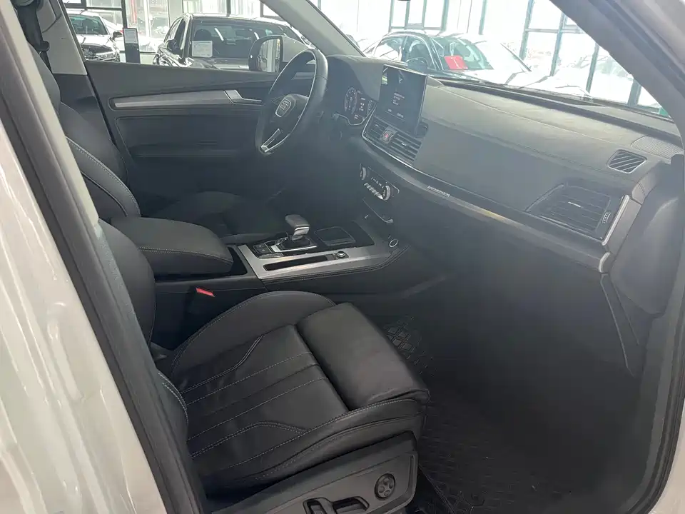 Audi Q5L Audi Q5L