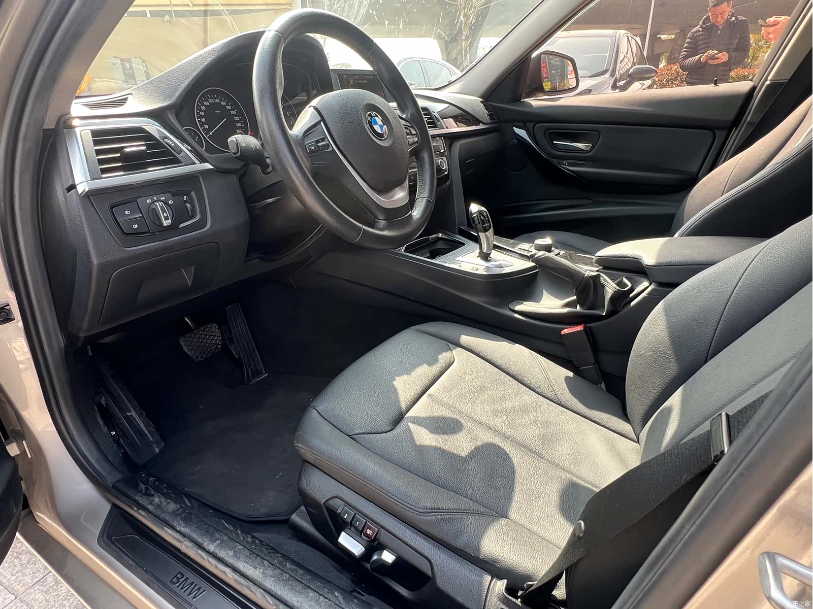 BMW 3 Series, 2016 10
