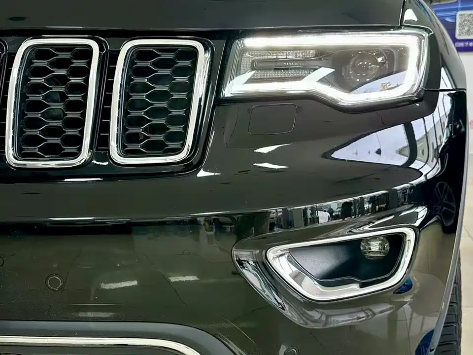 Jeep Grand Cherokee Jeep Grand Cherokee