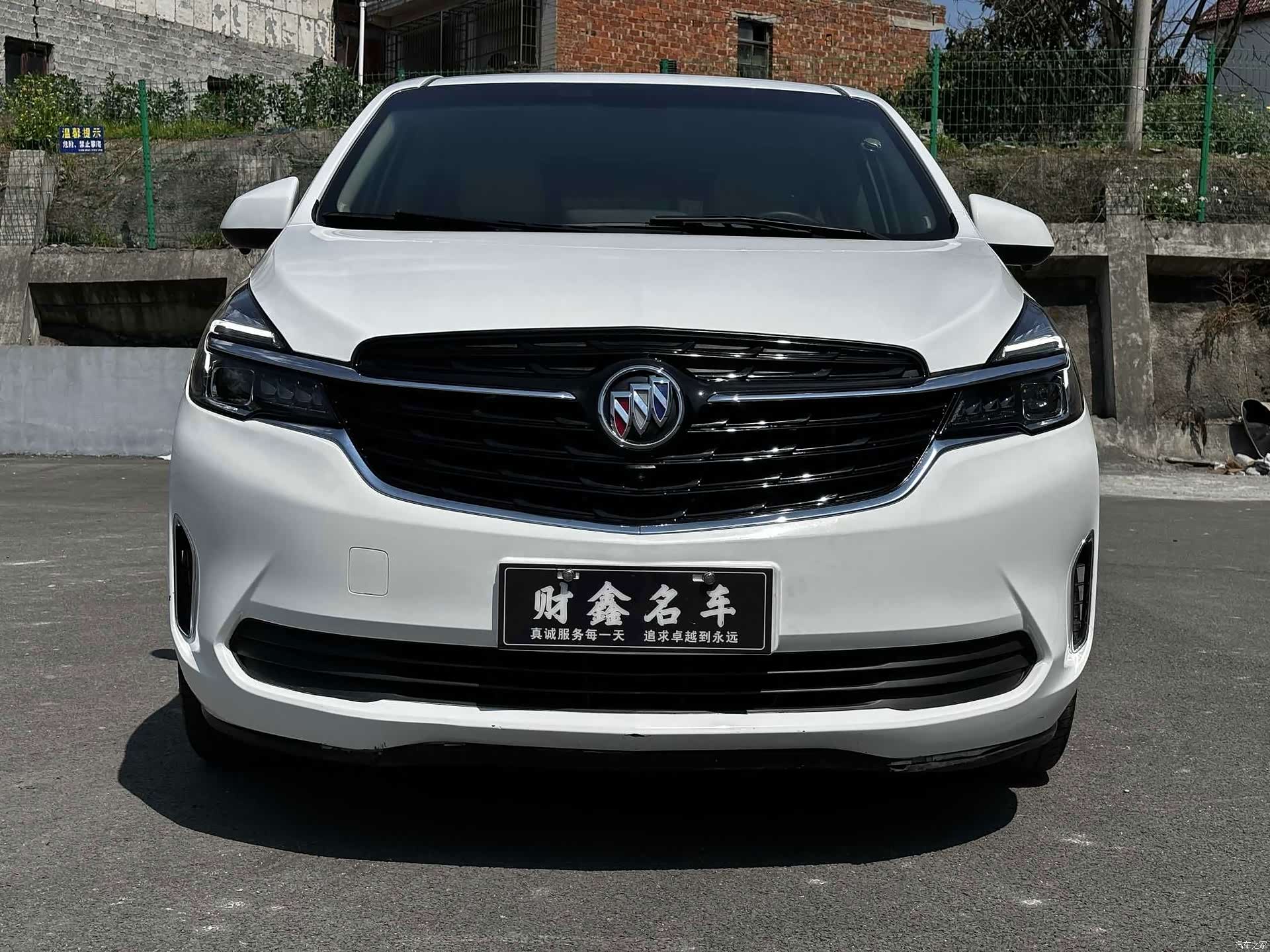 Buick GL8, 2022 2
