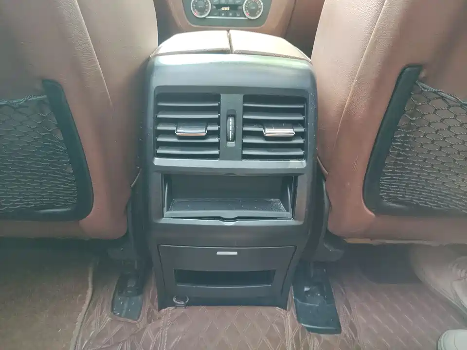 Mercedes-Benz GLS Mercedes-Benz GLS