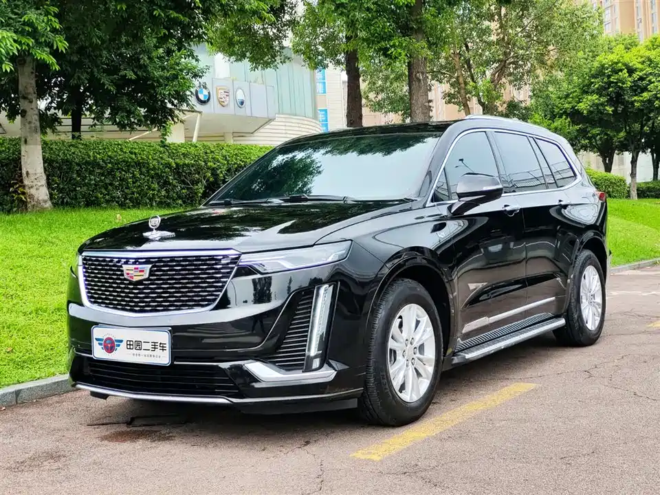 Cadillac XT6