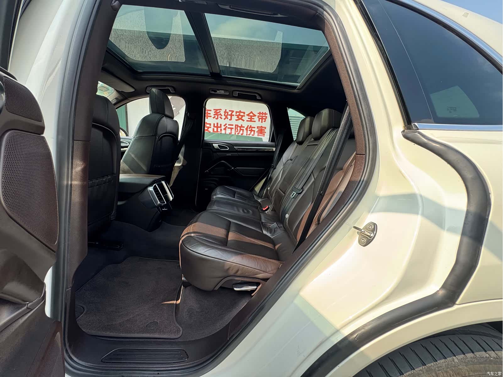 Porsche Cayenne, 2012 53