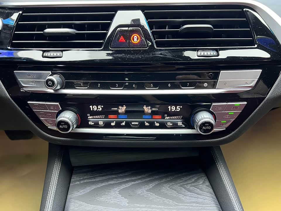 BMW 5 series BMW 5 series