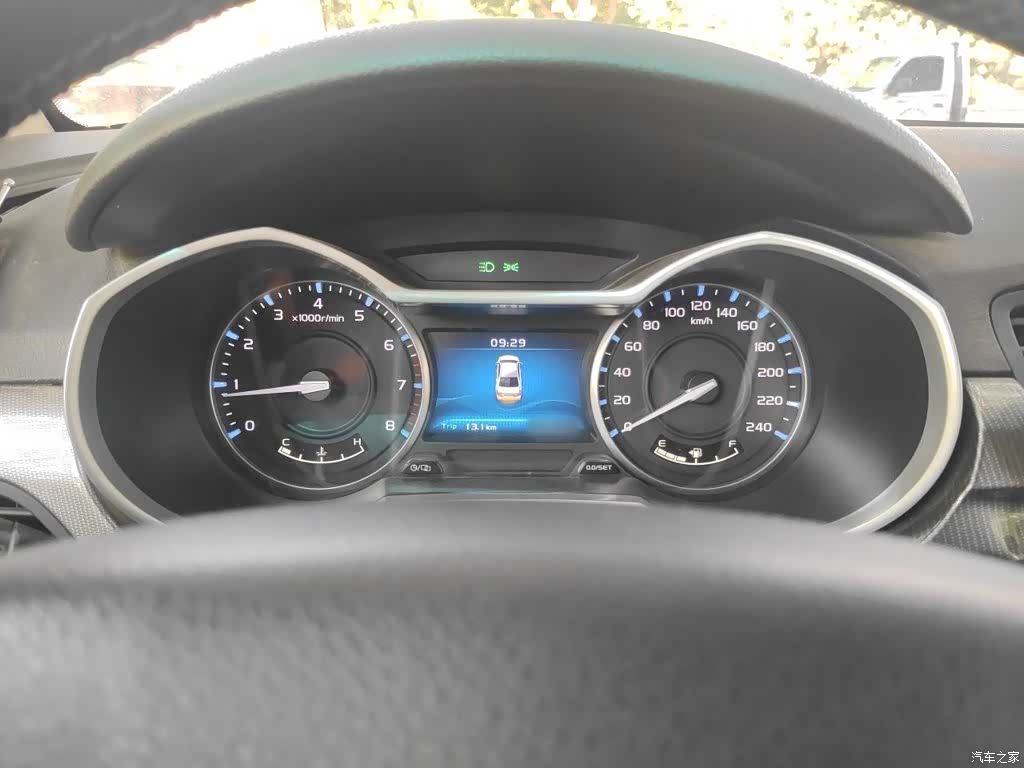 Geely Emgrand, 2018 4