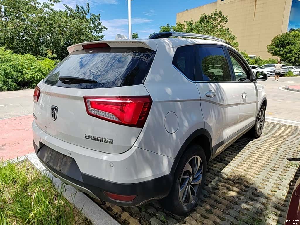 Wuling 560, 2018 7