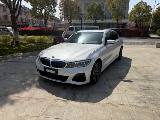 BMW 3 Series 2021 — купить из Китая под заказ