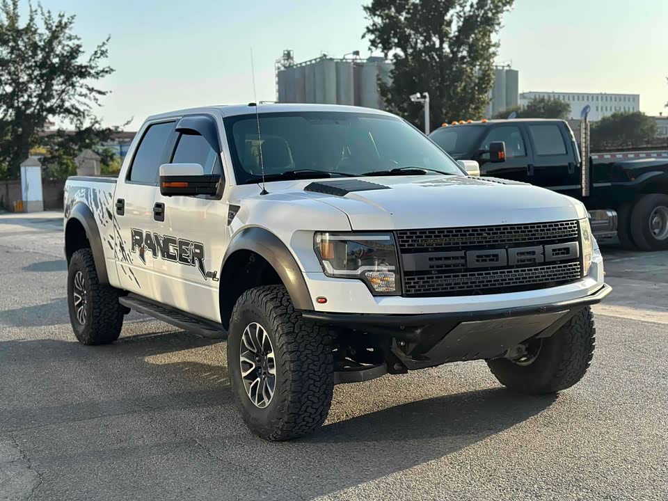 Ford F-150 Raptor