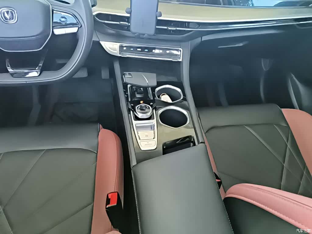 Changan Eado, 2022 14