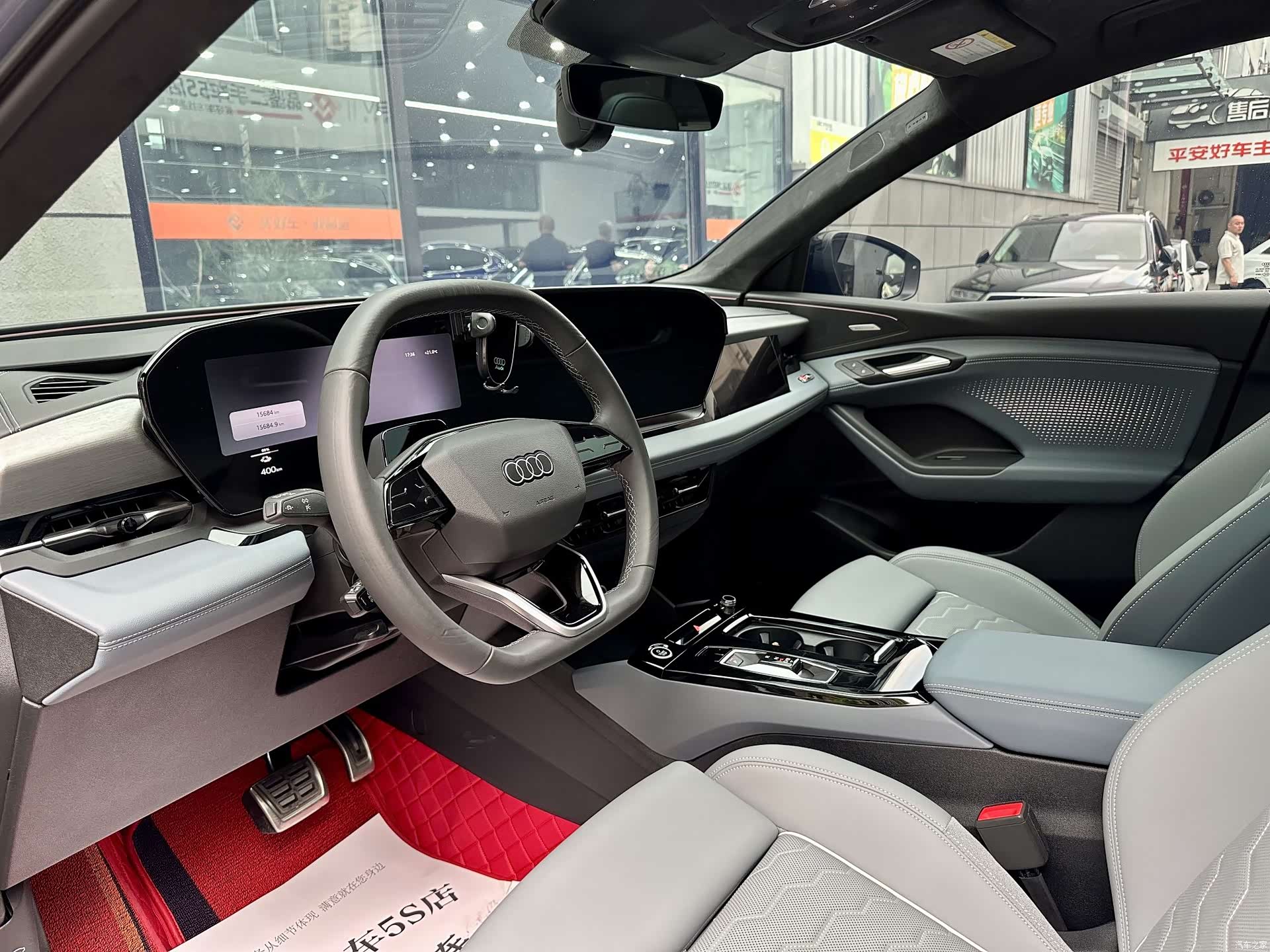 Audi e-tron, 2025 7